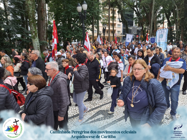 Caminhada Peregrina dos movimentos eclesiais da ArquidiocesE