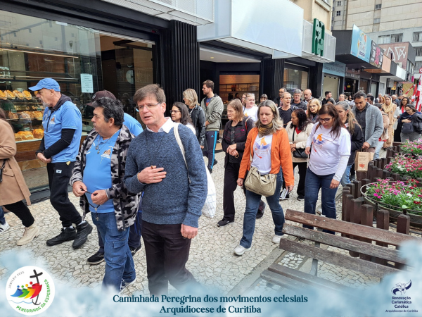 Caminhada Peregrina dos movimentos eclesiais da ArquidiocesE
