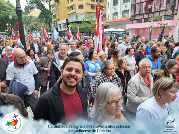 Caminhada Peregrina dos movimentos eclesiais da ArquidiocesE