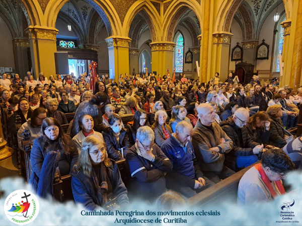 Caminhada Peregrina dos movimentos eclesiais da ArquidiocesE